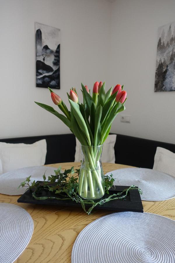 Hofstaetter Ferienwohnung Fliess Bagian luar foto