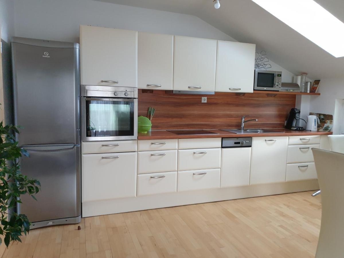 Hofstaetter Ferienwohnung Fliess Bagian luar foto
