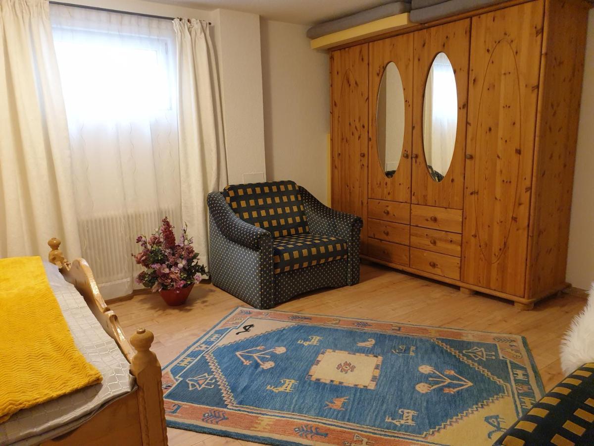 Hofstaetter Ferienwohnung Fliess Bagian luar foto