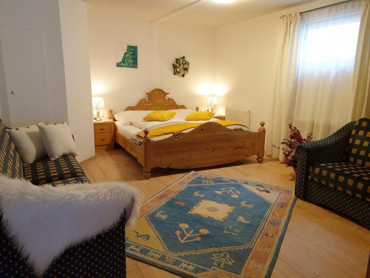 Hofstaetter Ferienwohnung Fliess Bagian luar foto