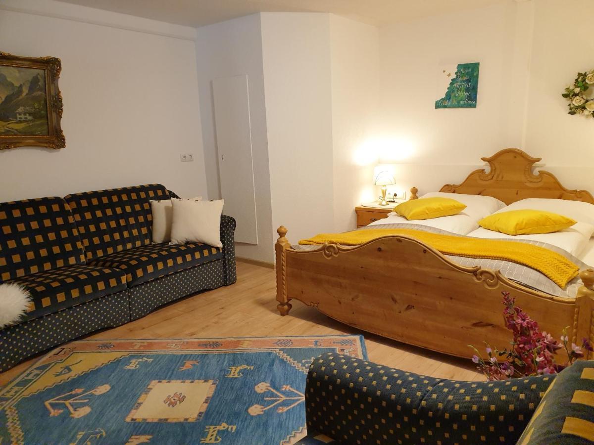 Hofstaetter Ferienwohnung Fliess Bagian luar foto