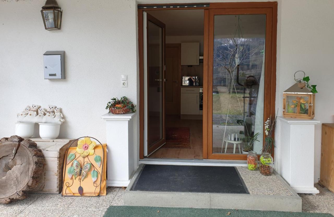 Hofstaetter Ferienwohnung Fliess Bagian luar foto