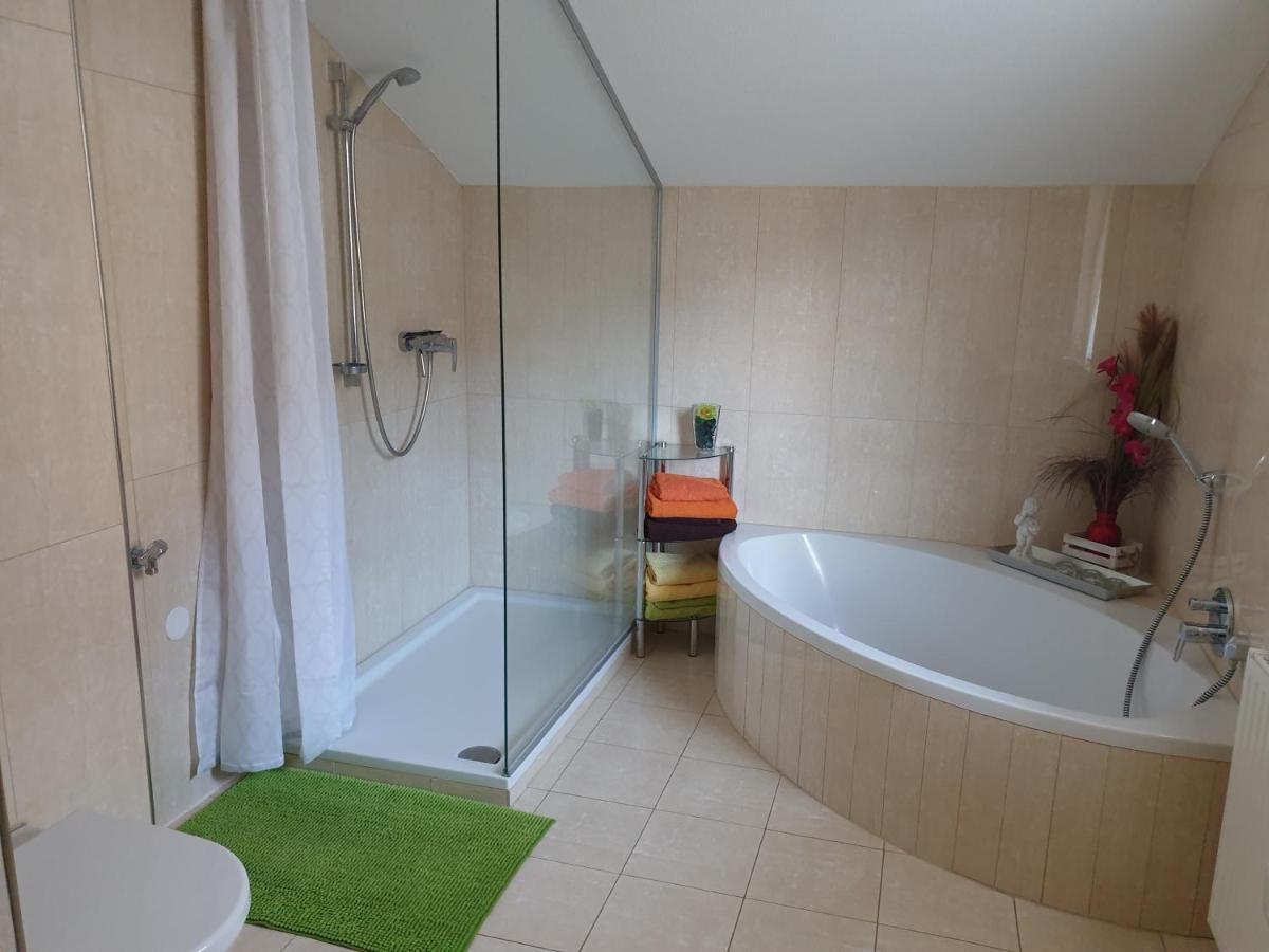 Hofstaetter Ferienwohnung Fliess Bagian luar foto